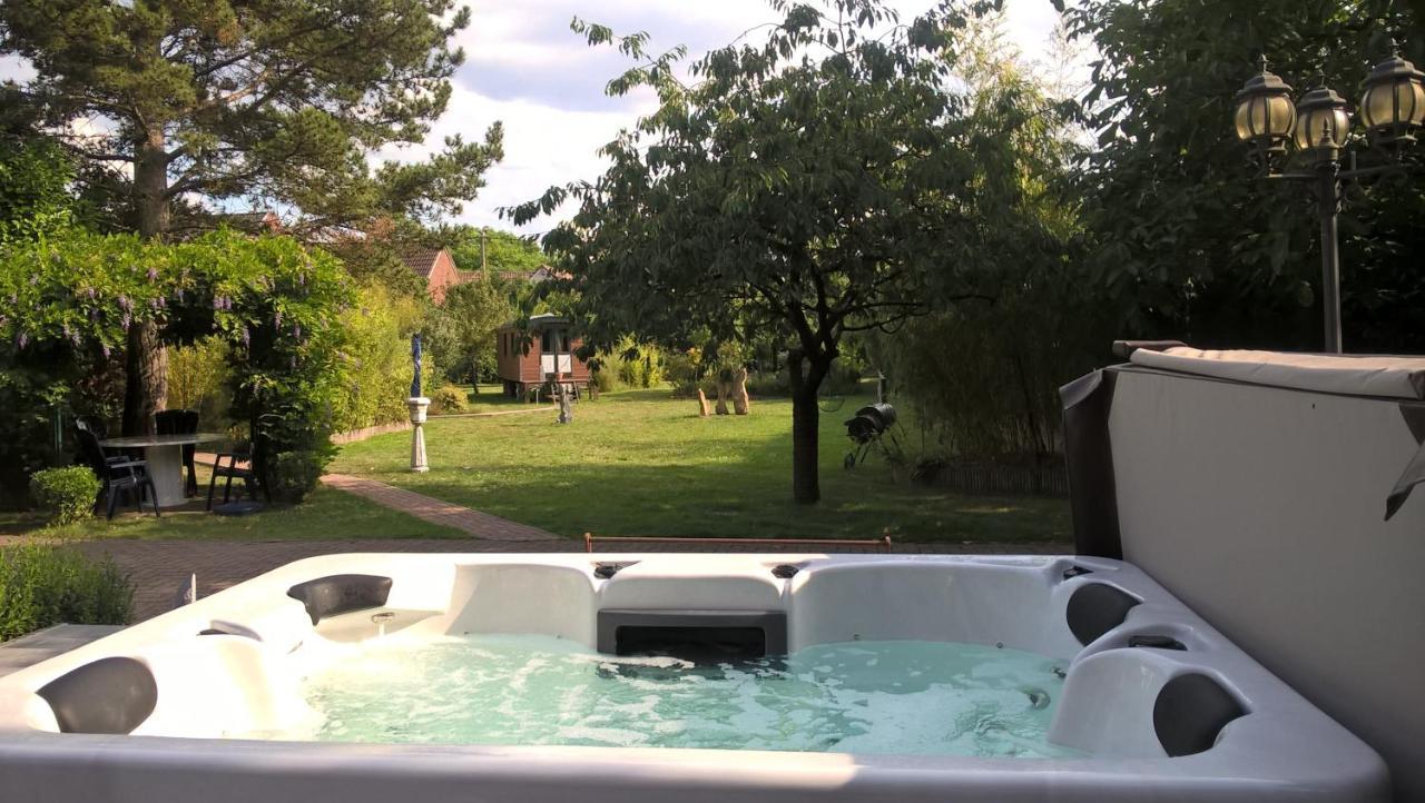 Le Fond De La Biche Bed and Breakfast Goutroux Buitenkant foto