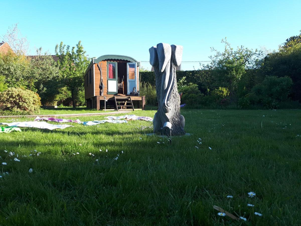 Le Fond De La Biche Bed and Breakfast Goutroux Buitenkant foto